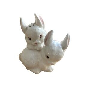 Vintage Enesco Rabbit Bunnies Salt and Pepper Shaker Set Easter Spring Gift 3.5"